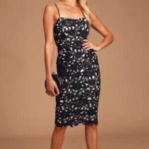 Lulus Looking Divine Black Crochet Lace Bodycon Midi Dress Size Small